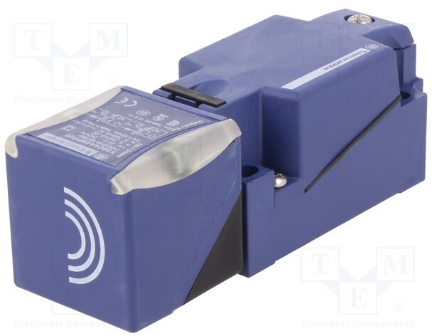 XS8C4A4MPP20, Индуктивный бесконтактный датчик, плоский, OsiSense XS, 40мм, PNP, 12 - 24В DC, M20