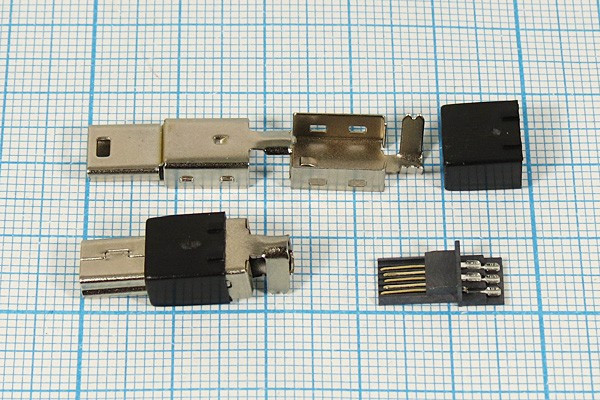 Штекер mini USB, Тип B, 5 контактов, на кабель; №10530 штек miniUSB \B\5P\каб\\ miniUSB\M-SP5P5C