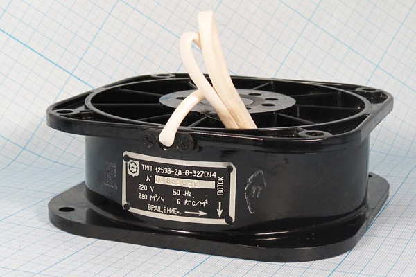 1,25ЭВ-2,8-6-3270-У4, Вентилятор осевой, 140x140x50мм, 220В, AC, 280куб.м/ч, 25Вт, 65дБА