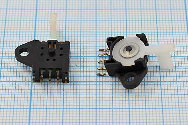 Микропереключатель , размер 17x 6 x12, 0.1А, переключение (ON)-OFF-(ON), CDR-3302