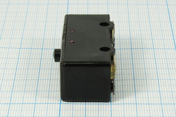 Микропереключатель, размер 50x18 x20, 10А, переключение OFF-(ON), МП1101ЛУХЛ3 исполнение 2