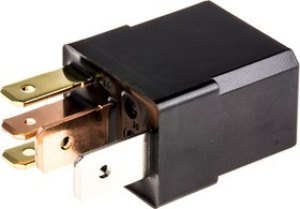 CM124, Plug In Automotive Relay, 24V dc Coil Voltage, 15A Switching Current, SPDT