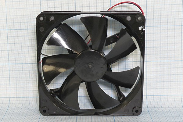 Вентилятор 140x140x25, напряжение 12В, ток 0,4А, выводы 2L, подшипник скольжения, FSY14S12H