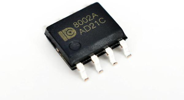 8002A, Аудио операционный усилитель 1-канальный 3Вт [SOP-8]