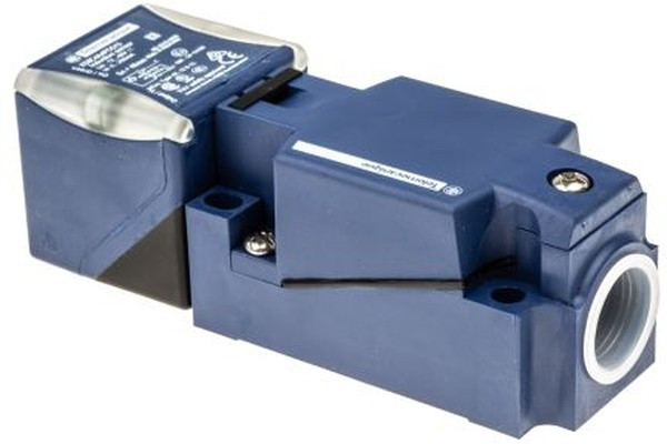 XS8C4A4PCG13, Inductive Proximity Sensor, Rectangular, OsiSense XS, Non Flush, 40 mm, PNP, 12-48V, PG13 XS8C4A4PCG13, Inductive Proximity Sensor, Rectangular, OsiSense XS, Non Flush, 40 mm, PNP, 12-48V, PG13