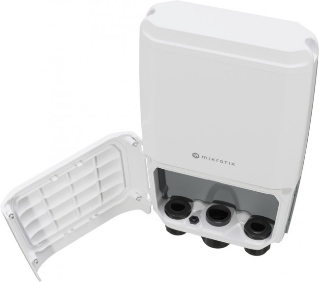 MikroTik CRS504-4XQ-OUT Коммутатор 4*QSFP28 100gbit, Уличный корпус