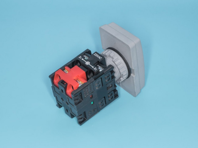 TN2IT2WN-1AB, Кнопка управления двойная, с подсветкой,без фиксации, 58х36 мм, НЗ/НР, зеленая/красная TN2IT2WN-1AB, Кнопка управления двойная, с подсветкой,без фиксации, 58х36 мм, НЗ/НР, зеленая/красная