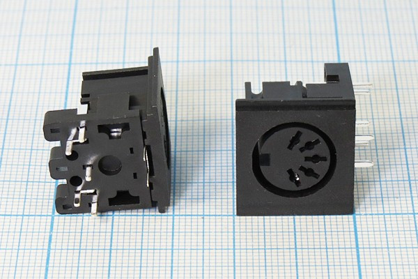 Гнездо DIN, 5HP[45], на плату, угловой, GM-545-4; №1524 гн DIN\ 5HP[45]\плат\ угл\\GM-545-4
