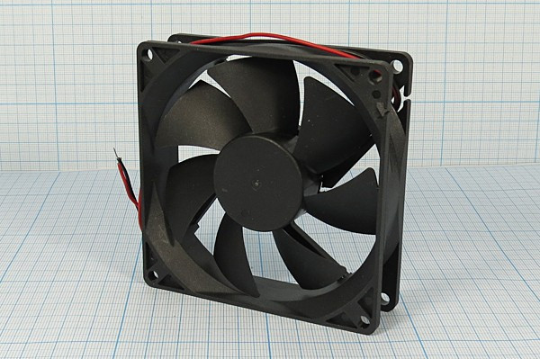 Вентилятор 92x92x25, напряжение 48В, ток 0,13А, выводы 2L, подшипник скольжения, FSY92S48H