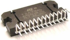 TDA7386, УHЧ 4x28Вт (14.4В/4 Ом), мАx 4x45W, 26дБ TDA7386, УHЧ 4x28Вт (14.4В/4 Ом), мАx 4x45W, 26дБ