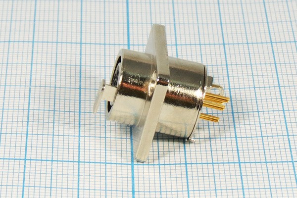 Гнездо микрофонное miniXLR\4P\пан фланец 2отв\B8,5\MC806-4P; №2828 гн мик miniXLR\4P\пан флан 2отв\B8,5\\MC806-4P