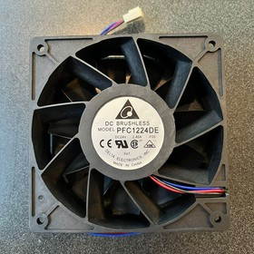 Вентялятор DC brushless Model PFC1224DE 24V 2.40A 120x38