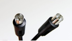 Антенный кабель ТВ вилка - ТВ розетка, удлинитель, 5 м. PL1104