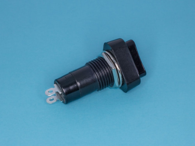 PSW-6C-B, Кнопка треугольная 220В 1А без фиксации, крепление гайка, черная