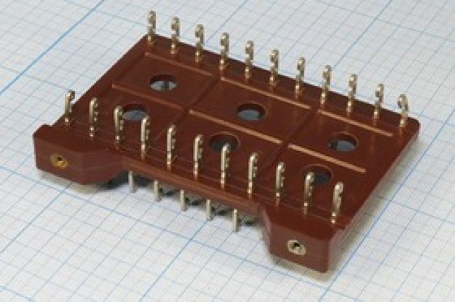 Клеммная плата 110x80x35, контакты 42C, 2 отверстия M3, 3ПС24-21