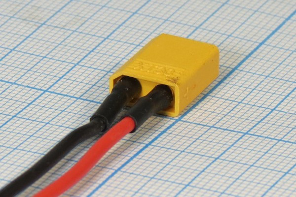 Разъем питания DC вилка , 2L, L-10см, на кабель, XT-30M