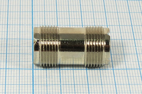 Переходник гнездо UHF - гнездо UHF; №9169 гн UHF-гн UHF