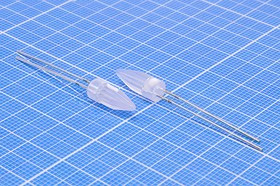 Мигающий светодиод трехцветный красный-зеленый-голубой, 5x13 мм, линза матовая; №7334 СДмиг 5 x13 \кр/зел/глб\\\ мат\HJ5RGBKR\7цвет