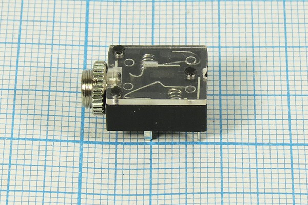 Гнездо 3,5стерео, 5C, на плату/панель М 6, угловой, ON-OFF, ST-214C; №52 гн 3,5стерео\5C\плат/пан М 6\угл\ON-OFF\ST-214C\