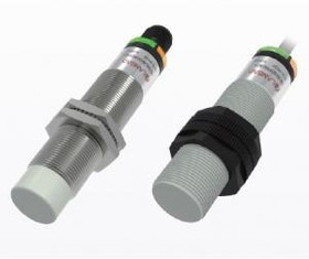 CR18XSCF08DPOY емкостной датчик,М18, заподлицо,SN: 8mm,10-30VDC,PNP NO,IP68, кабель 2м