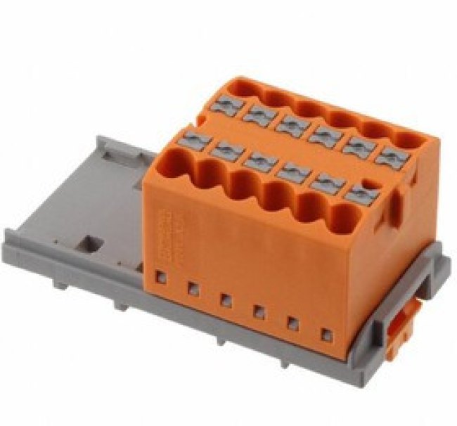 3273040