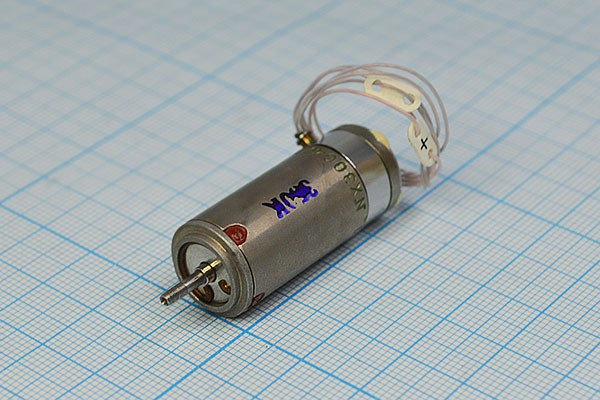 Электродвигатель 12В, 9000 оборотов/мин; №двиг79 двиг 12В\0,925Вт\\ 9000\\ДПР-2-Н1-01