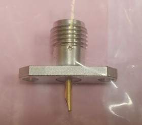 23SMA-50-0-41/133, РЧ соединители / Коаксиальные соединители SMA straight flange receptacle jack(f)