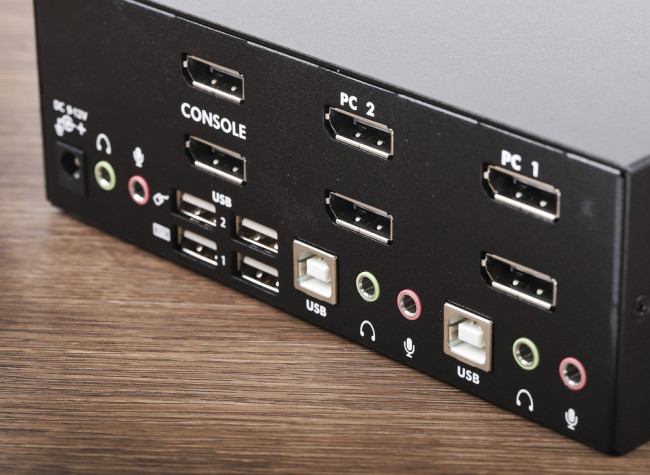 SV231DPDDUA, 2 Port Dual Monitor USB DisplayPort KVM Switch, 3.5 mm Stereo 2560 x 1600 Maximum Resolution