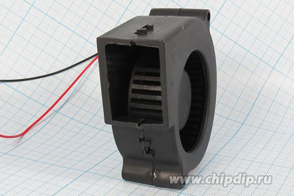 Вентилятор улитка 75x75x30, напряжение 12В, ток 0,34А, выводы 2L, подшипник скольжения, FSY7530S12H