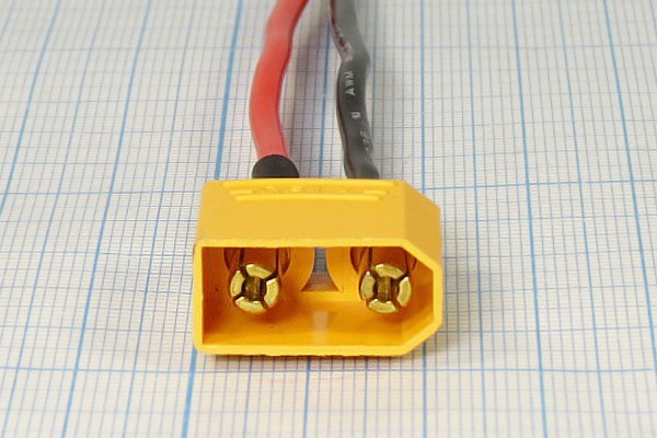 Штекер силового питания XT-90 на два контакта с кабелем 10см, 40А; №14885 штек пит DC XT90\2L\\каб\L-10см\ XT-90F\[провод]