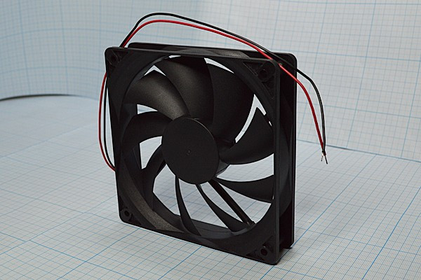 Вентилятор постоянного тока 24 Вольта, подшипник скольжения, 2500об/мин; №ВН340S вент 120x120x25\ 24В\0,28А\2L\ПС\ FBDCF12025D24HS Вентилятор постоянного тока 24 Вольта, подшипник скольжения, 2500об/мин; №ВН340S вент 120x120x25\ 24В\0,28А\2L\ПС\ FBDCF12025D24HS