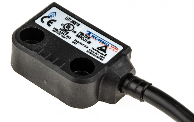 F3S-TGR-NMPC-21-05, Выключатель безопасности: магнитный, NC x2 + NO, IP69K, пластик