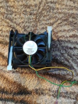 Вентилятор a57855-001 12v 0.24a 90x20 3pin Вентилятор a57855-001 12v 0.24a 90x20 3pin