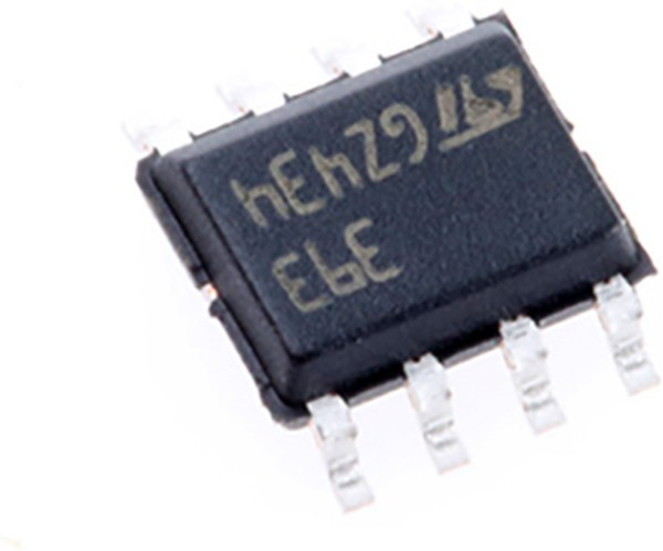 LM393DT, Двойной маломощный компаратор напряжения, [SO-8]