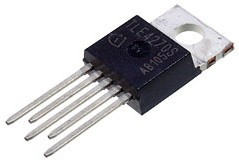 TLE4270S, стабилизатор напряжения 5В 650мА TO220-5-12 TLE4270S, стабилизатор напряжения 5В 650мА TO220-5-12