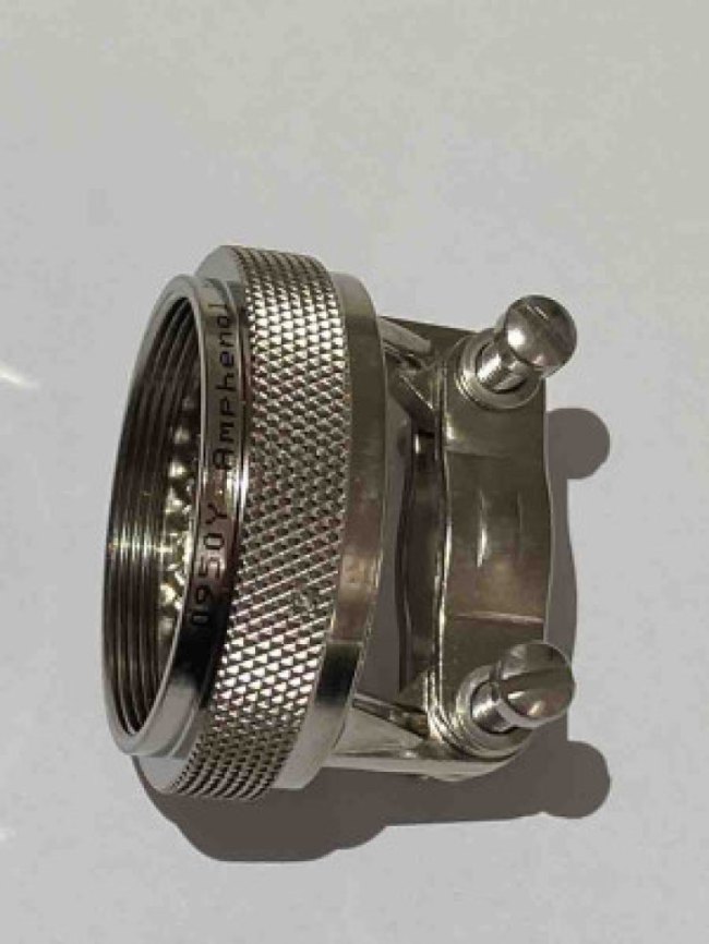 M85049/38S21N, Strain Relief Clamp 180° 21 Shell Size Electroless Nickel Aluminum Alloy Self Lock M85049/38S21N, Strain Relief Clamp 180° 21 Shell Size Electroless Nickel Aluminum Alloy Self Lock