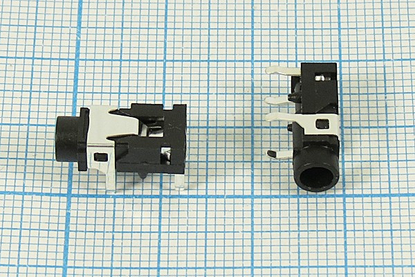 Гнездо 3,5стерео, 3C, на панель, пластик, ST025; №10025 гн 3,5стерео\3C\ пан\плас\\ST025\