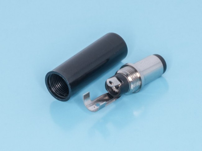 DJK-10B, Разъем питания штыревой 2,5х5,5мм, гнездо на кабель DJK-10B, Разъем питания штыревой 2,5х5,5мм, гнездо на кабель