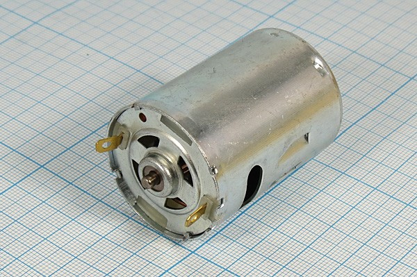 Двигатель постоянного тока 6В, 11700 об/мин; №двиг27 двиг 6В\0,95А\лев\11700\ 36x58m73\R540-6530