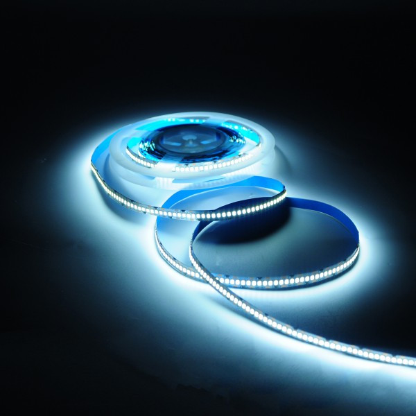 Gauss Лента Basic LED 2835/240 12V 14,4W/m 1600lm/m 4000K 10mm IP20 5m 1/100