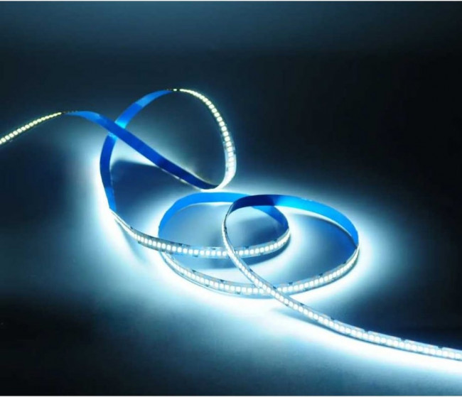 Gauss Лента Basic LED 2835/240 12V 14,4W/m 1600lm/m 4000K 10mm IP20 5m 1/100