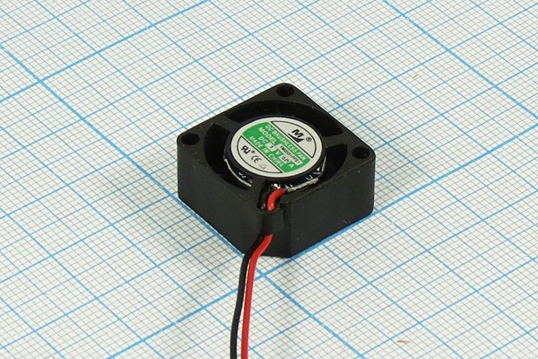 Вентилятор 20x20x10, напряжение 5В, ток 0,21А, выводы 2L, подшипник скольжения, YM0501PFS1