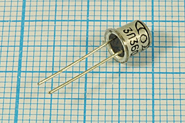 Светодиод круглый в корпусе 5x6мм, зеленый, 0.3 мкд, 40 градусов, линза прозрачная; №13207G СД 5 x 6 \зел\ 0,3\ 40\пр\3Л360А\в металле