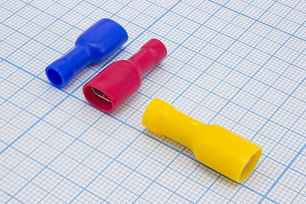 Клемма гнездо 6,4x0,8, 0,8, S4,0-6,0, полн.ПВХ желтая; №777 клемма гн 6,4x0,8\0,8\S4,0- 6,0\\\полн.ПВХ жел\\