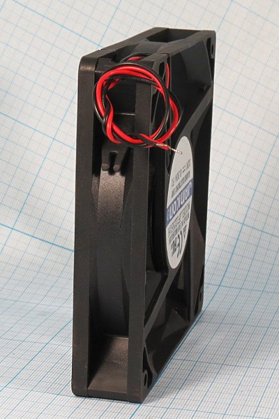 JF1225S1H, Вентилятор осевой, 120х120х25мм,12В, DC, 0.25А, 3Вт, скольжения, 2400об/мин JF1225S1H, Вентилятор осевой, 120х120х25мм,12В, DC, 0.25А, 3Вт, скольжения, 2400об/мин