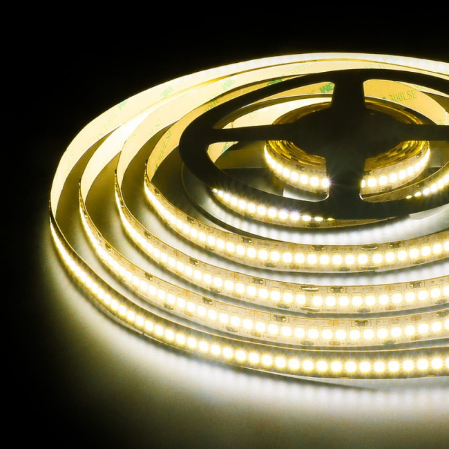 2835 24V 240Led 16W IP65 / Лента светодиодная 240Led 16W IP65 3300K тёплый белый 2835 24V 240Led 16W IP65 / Лента светодиодная 240Led 16W IP65 3300K тёплый белый