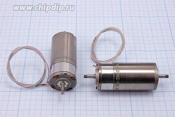 Электродвигатель постоянного тока 27В, 6000 оборотов/мин; №ДВ0110 двиг 27В\3,1Вт\\6000\ \ДПР-42-Н2-02