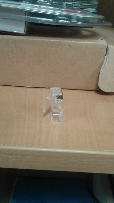 Вилка Cablexpert RJ-45 (8P8C) LC-8P8C-001 (3-fork) кат.5e, (100 шт) Вилка Cablexpert RJ-45 (8P8C) LC-8P8C-001 (3-fork) кат.5e, (100 шт)