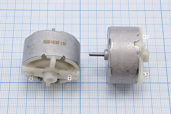Электродвигатель 1.5В, 1350 оборотов/мин, аналог [DRF-500TB-18280-1,5V]; №13499L двиг 1,5В\32x22,8m34,5\ 1350\0,32Нм\R500-18280