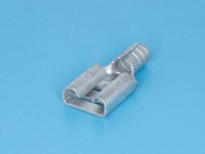 TA-2F, Клемма ножевая 6,3мм, гнездо на провод 1,5-2,5мм, кратно 100шт. TA-2F, Клемма ножевая 6,3мм, гнездо на провод 1,5-2,5мм, кратно 100шт.